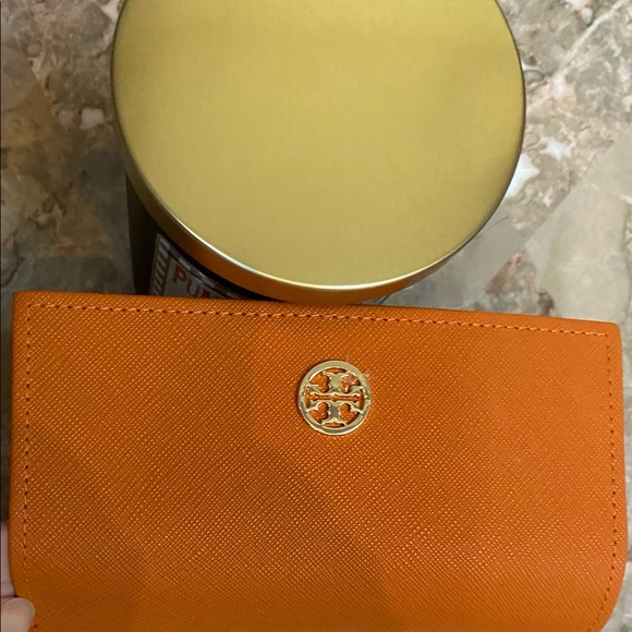 🏵 Tory Burch Authentic Soft Sunglasses Case 🏵 - Picture 9 of 9